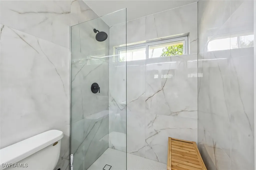 4519 Lakewood Boulevard Naples FL 34112