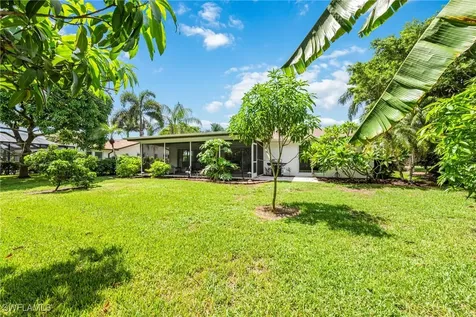 4519 Lakewood Boulevard Naples FL 34112
