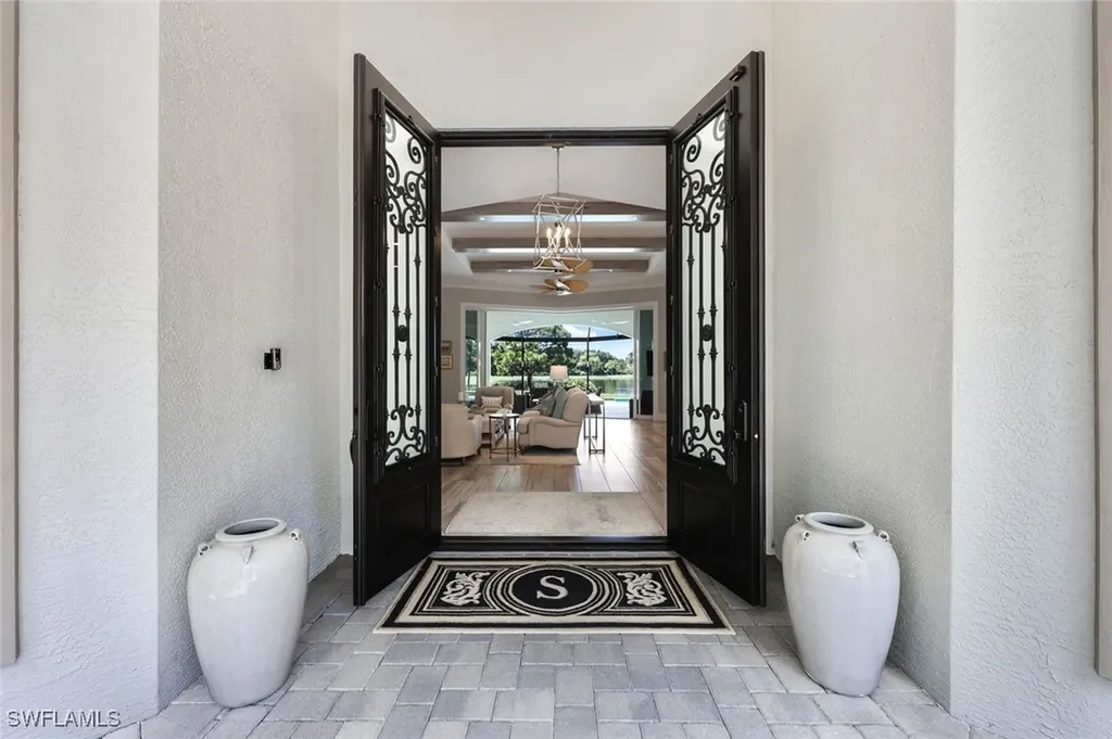 11612 Useppa Court Naples FL 34110