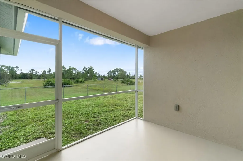 2424 43rd Avenue NE Naples FL 34120