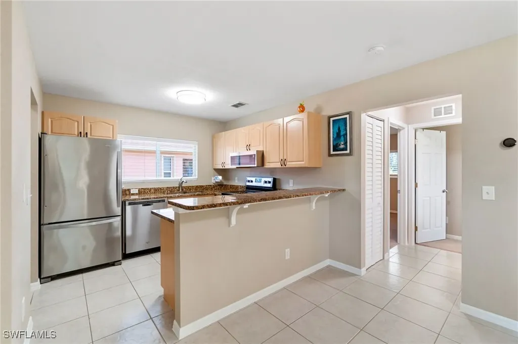 2424 43rd Avenue NE Naples FL 34120
