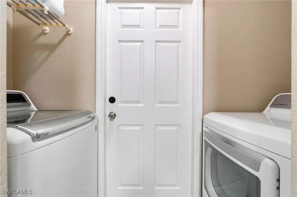 2424 43rd Avenue NE Naples FL 34120