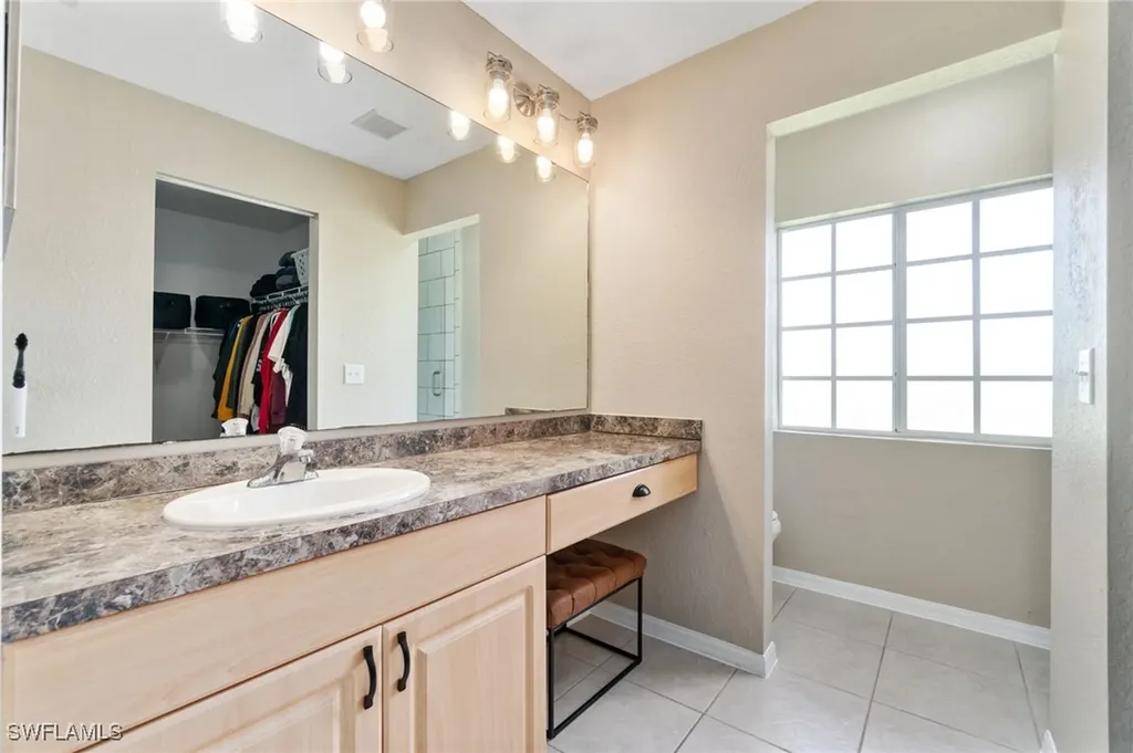 2424 43rd Avenue NE Naples FL 34120