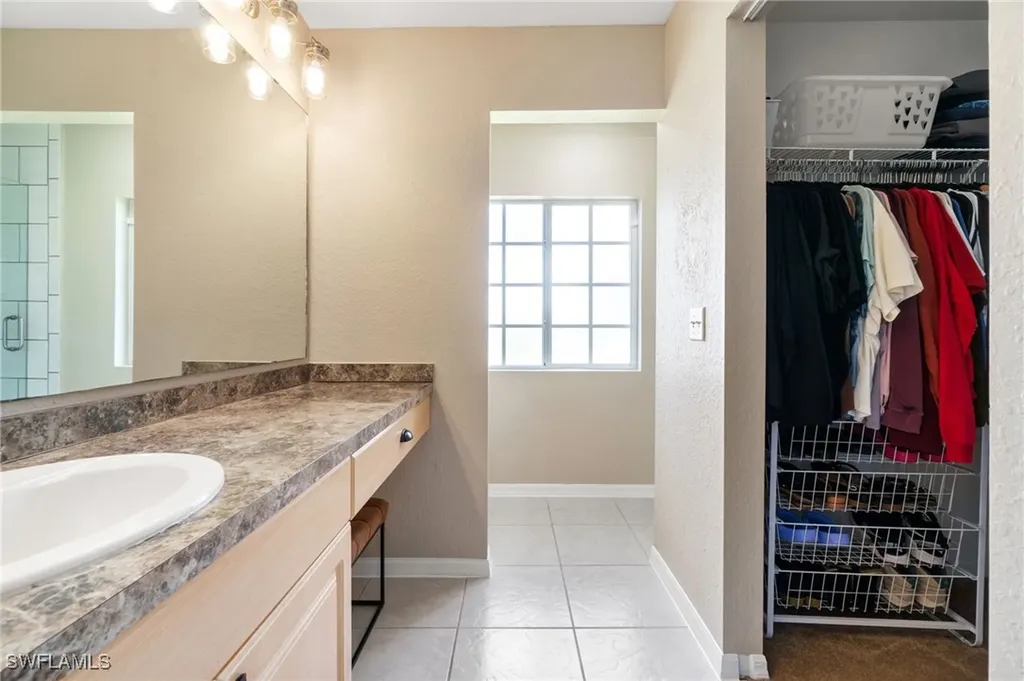 2424 43rd Avenue NE Naples FL 34120