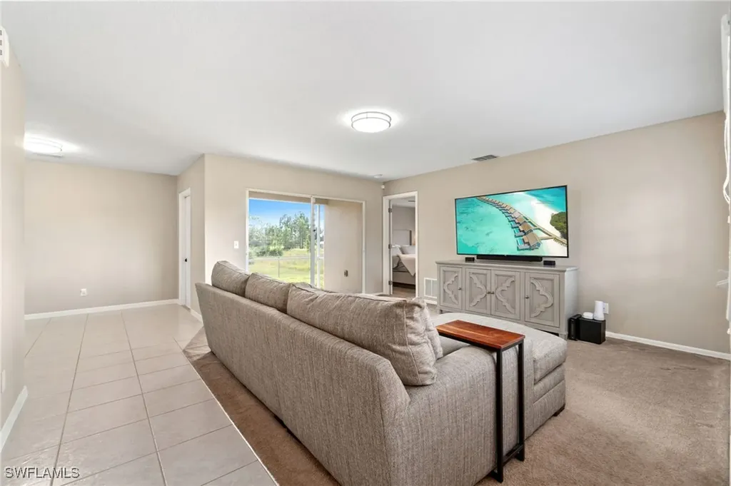 2424 43rd Avenue NE Naples FL 34120