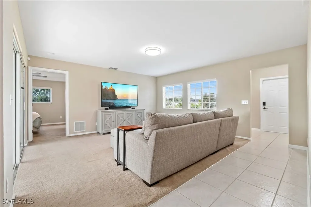 2424 43rd Avenue NE Naples FL 34120