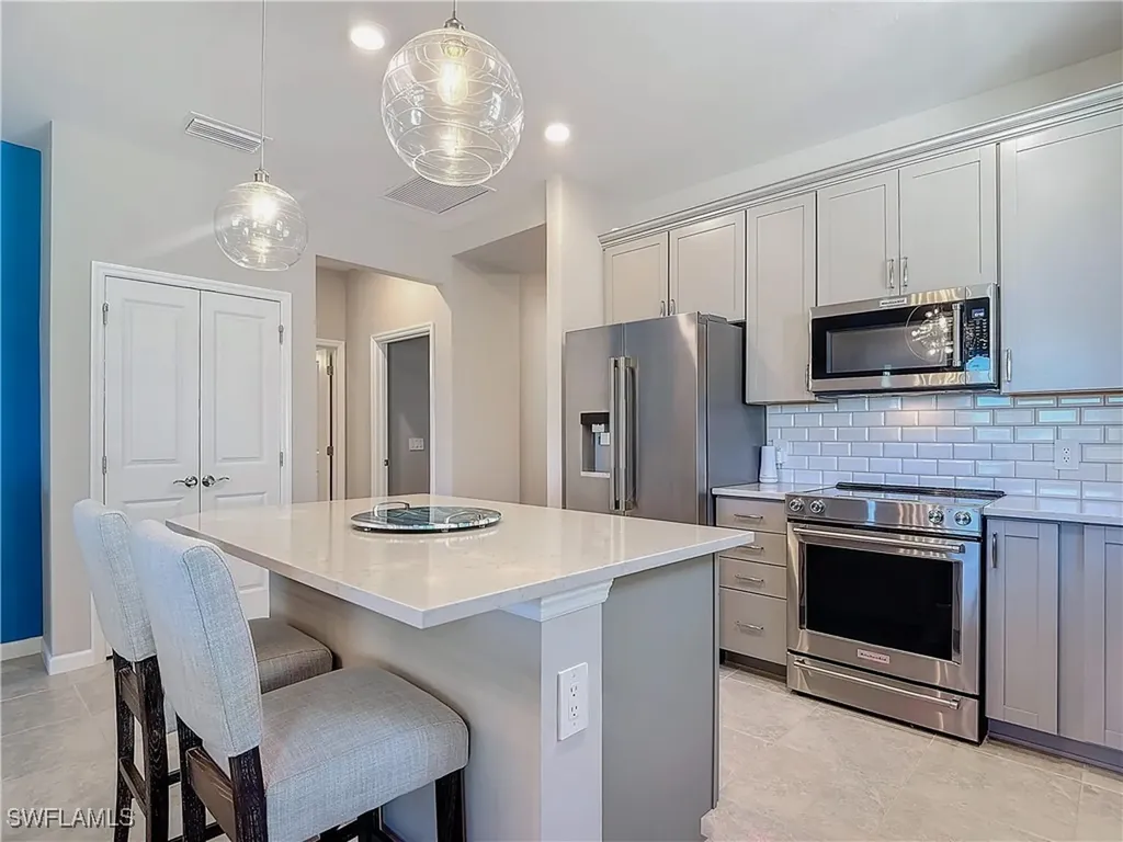 16665 Rolling Rock Boulevard Alva FL 33920