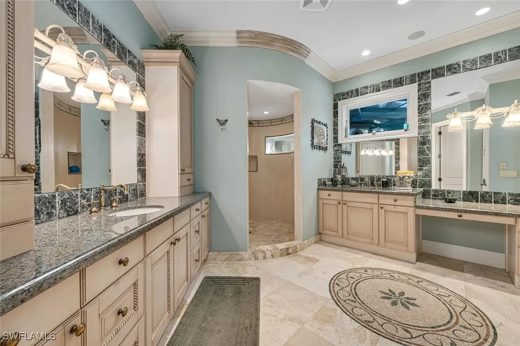4453 Brynwood Drive Naples FL 34119