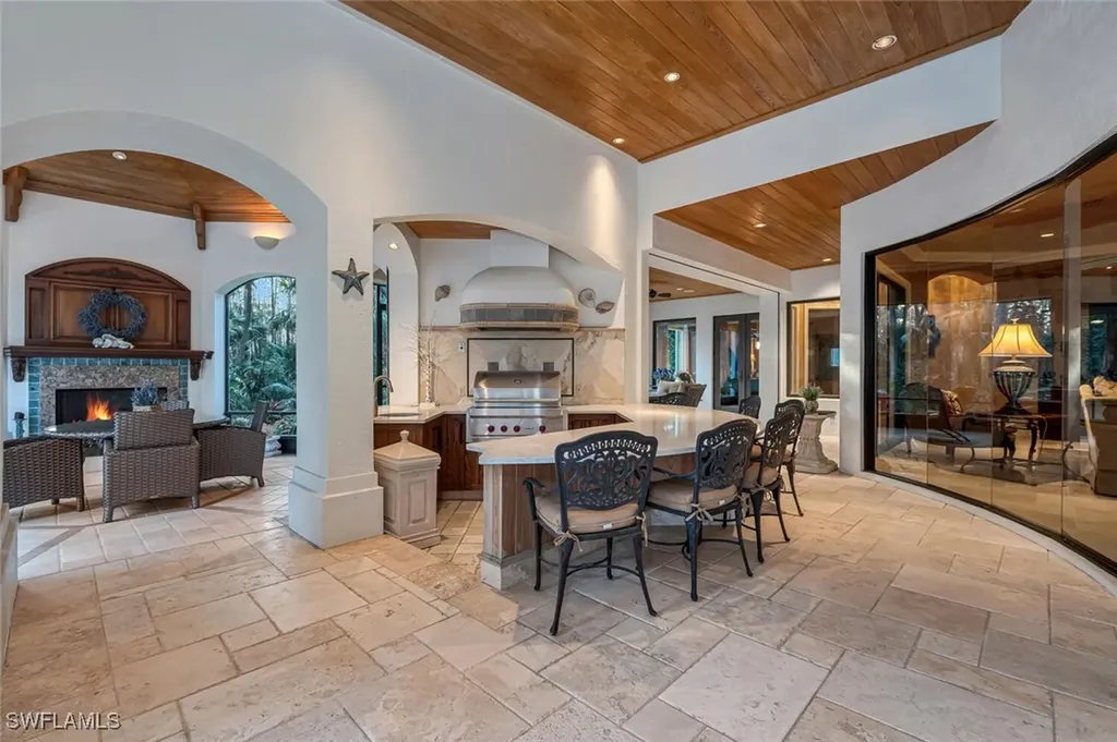 4453 Brynwood Drive Naples FL 34119