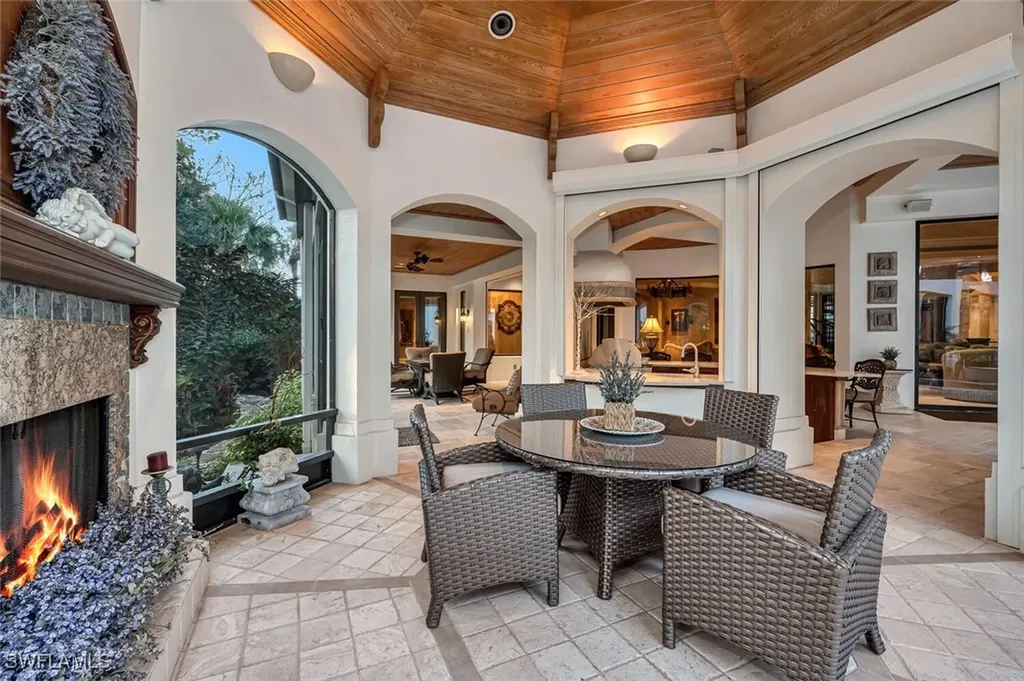 4453 Brynwood Drive Naples FL 34119