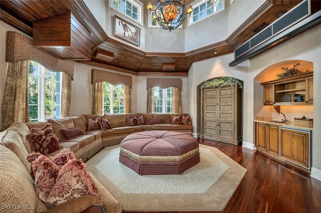 4453 Brynwood Drive Naples FL 34119