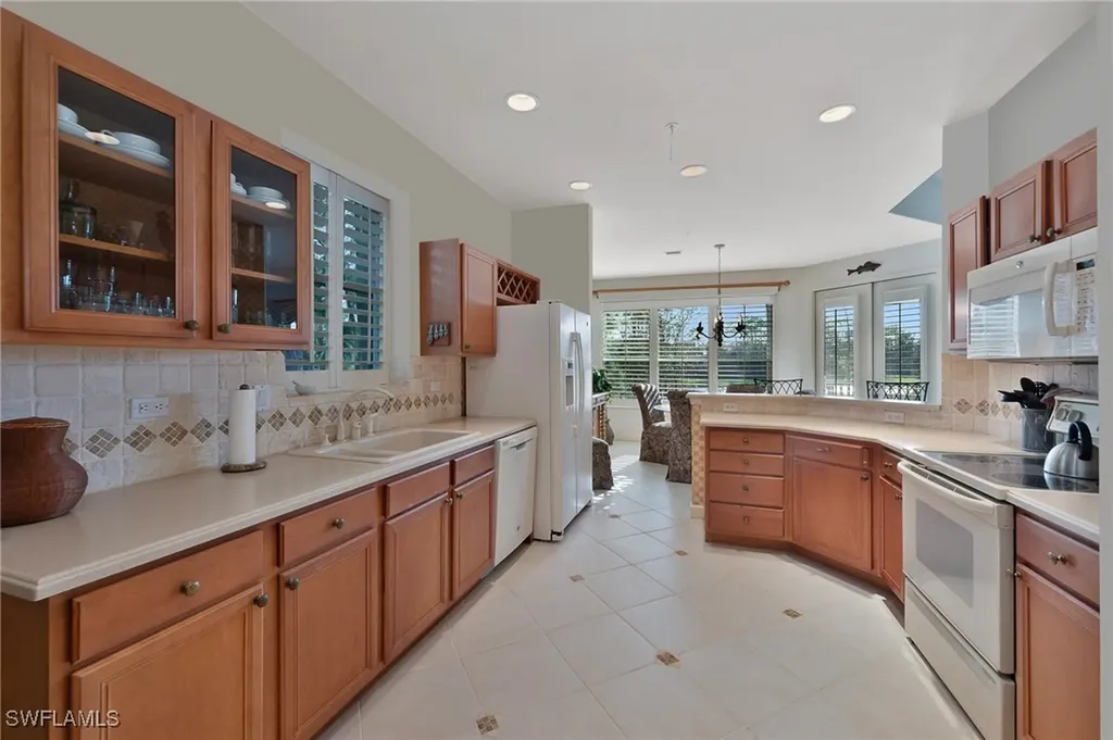 8225 Danbury Boulevard Naples FL 34120