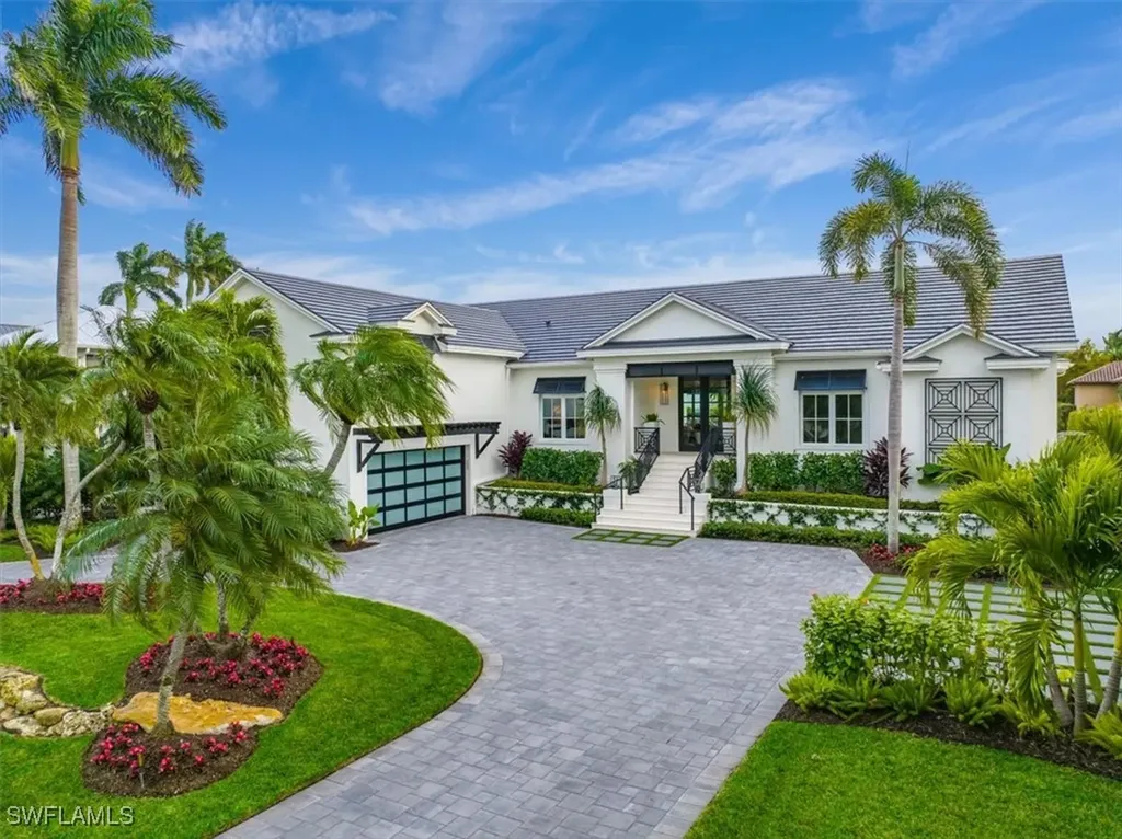 Naples FL, 640 17TH Avenue S