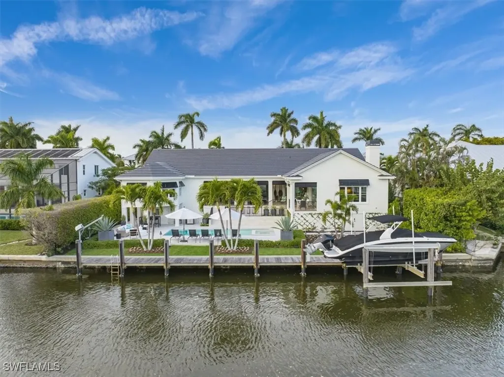 640 17th Avenue S Naples FL 34102
