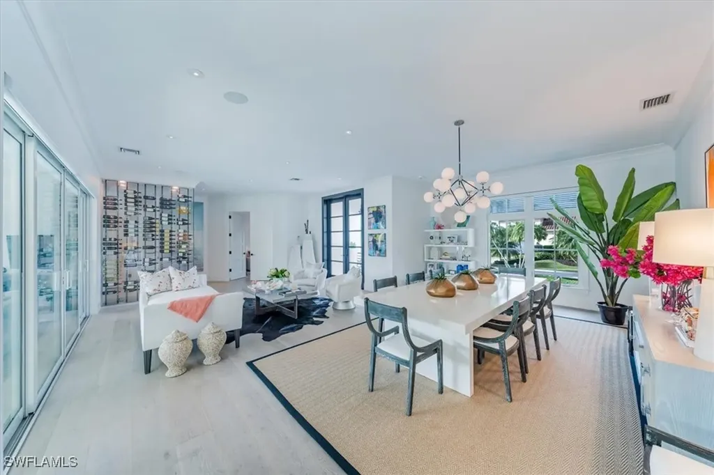 640 17th Avenue S Naples FL 34102