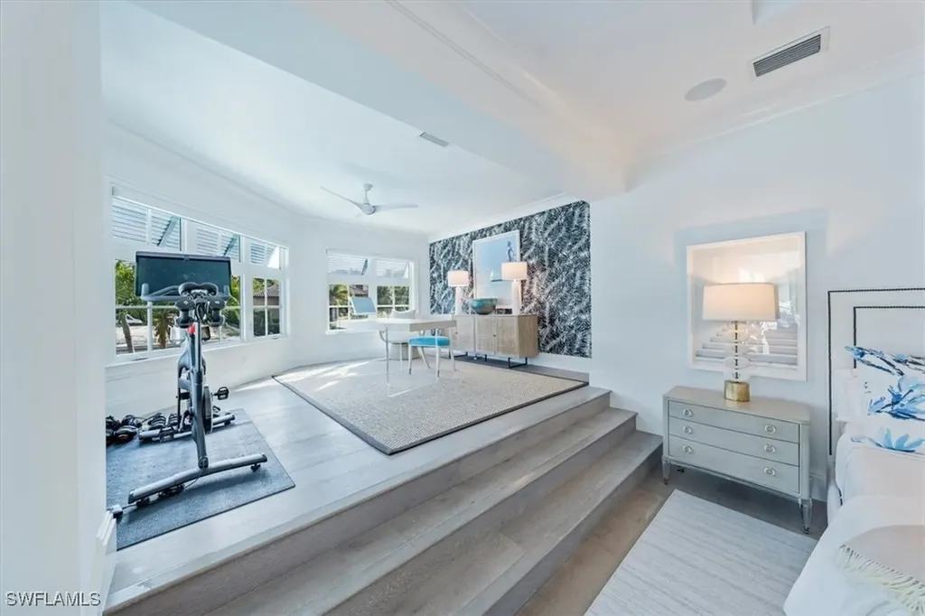 640 17th Avenue S Naples FL 34102