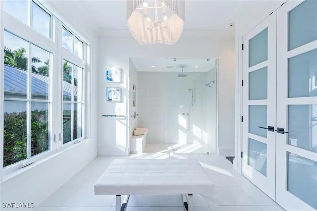 640 17th Avenue S Naples FL 34102