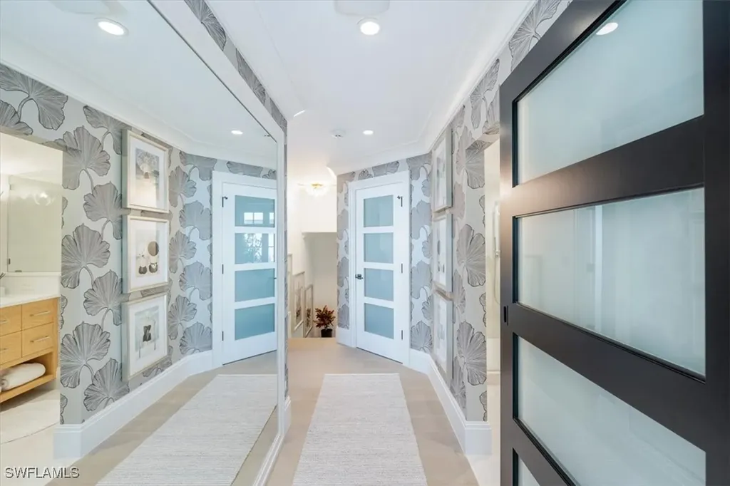 640 17th Avenue S Naples FL 34102