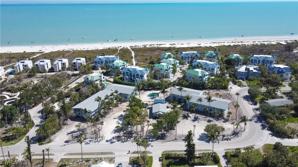 429 E Gulf Drive Sanibel FL 33957