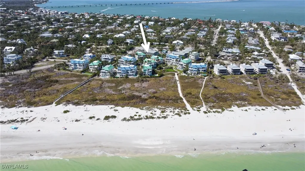 429 E Gulf Drive Sanibel FL 33957
