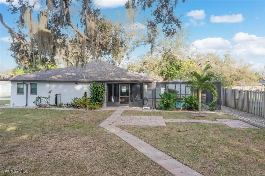 14807 Riverview Court Fort Myers FL 33905