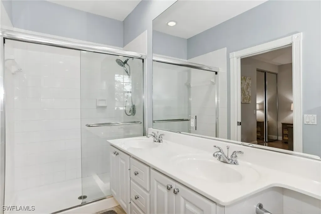 28602 Alessandria Circle Bonita Springs FL 34135