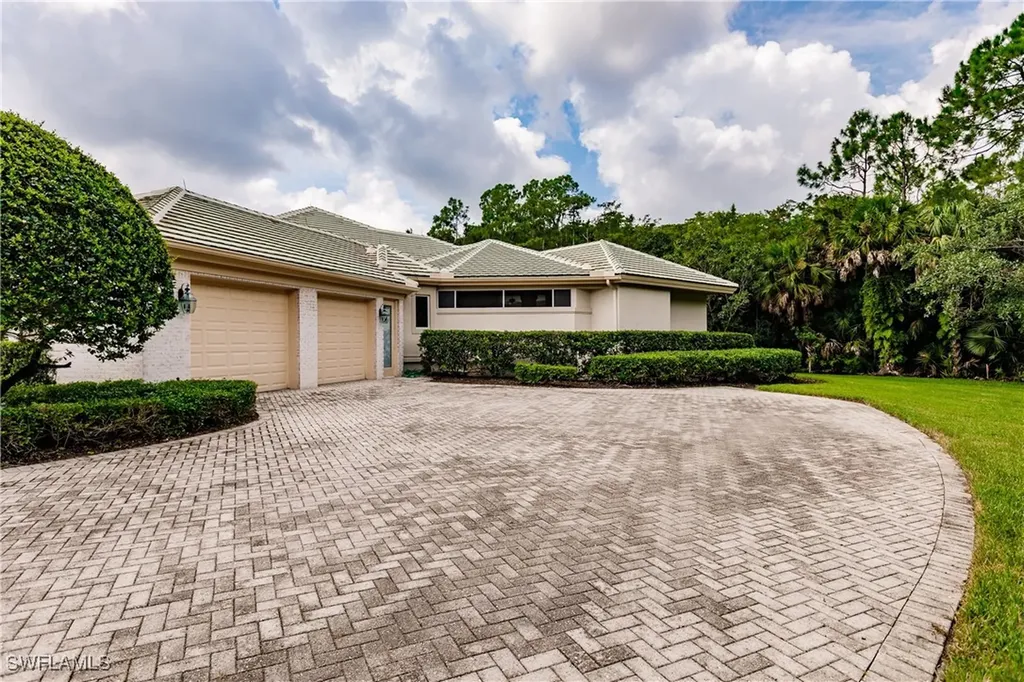 4485 Brynwood Drive Naples FL 34119