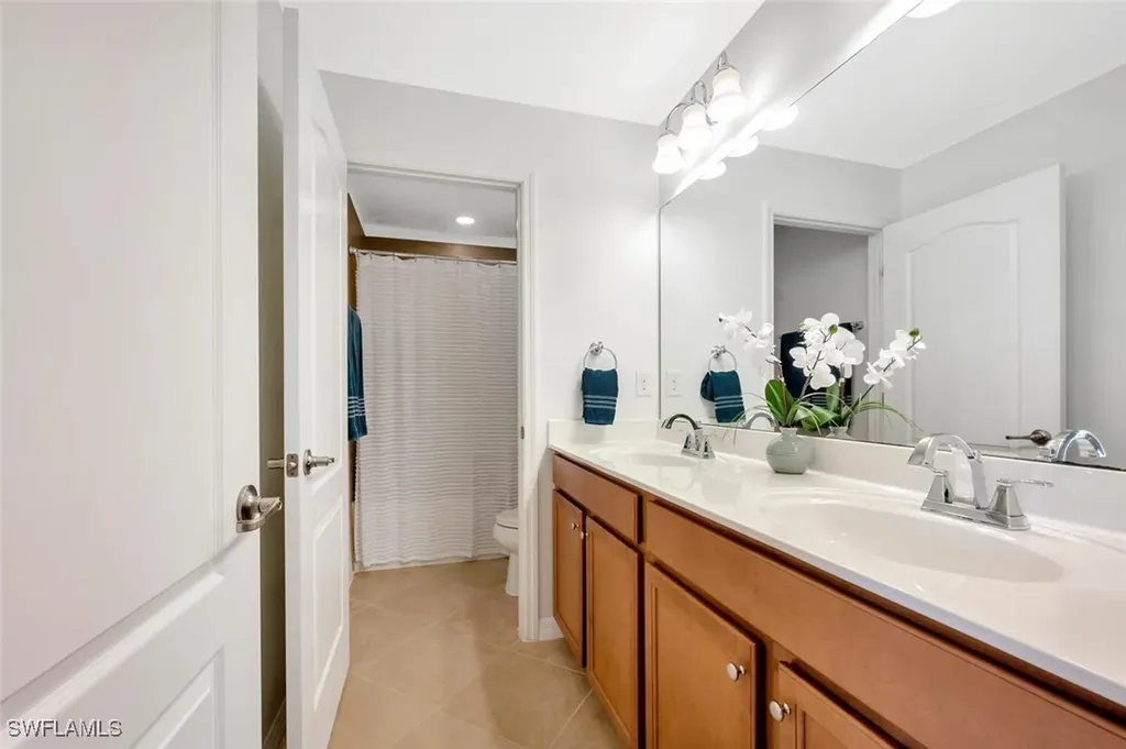 14662 Fern Lake Court Naples FL 34114