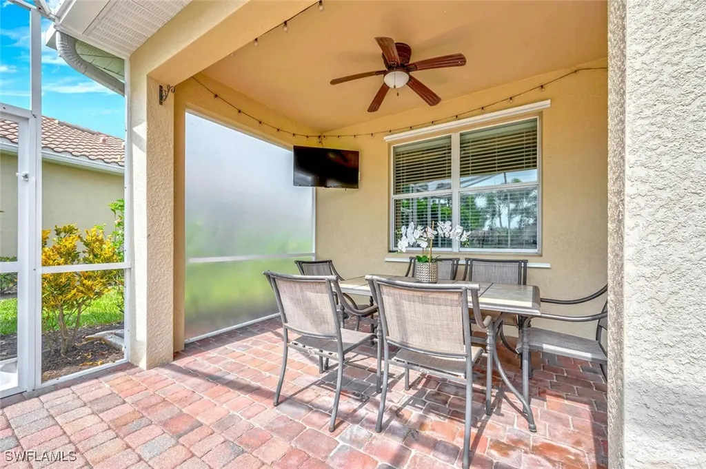 14662 Fern Lake Court Naples FL 34114