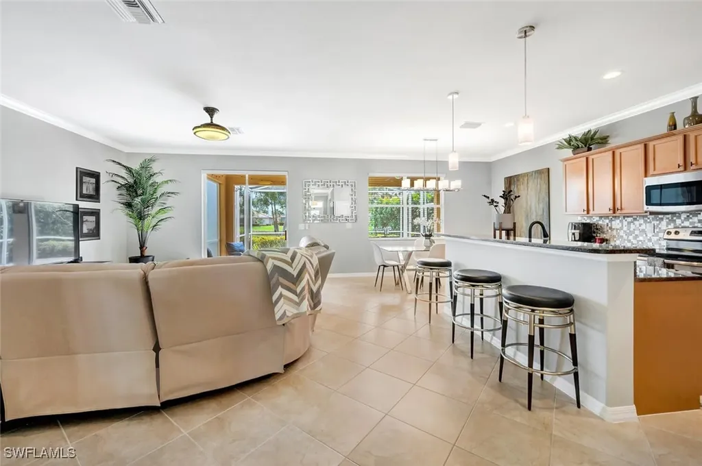 14662 Fern Lake Court Naples FL 34114