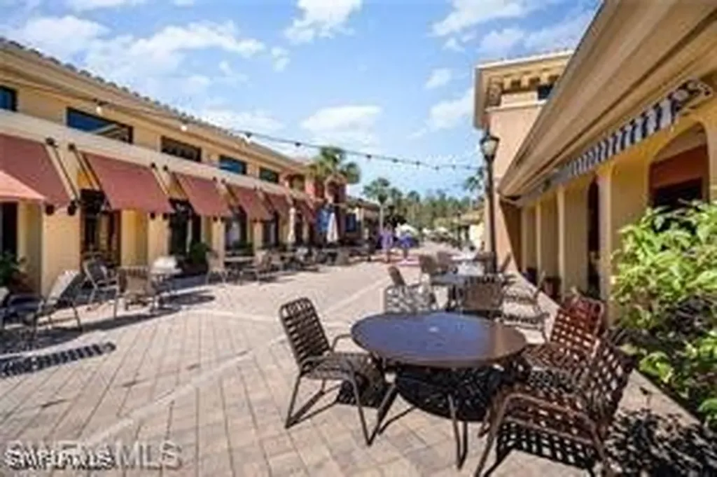 10607 Camarelle Circle Fort Myers FL 33913