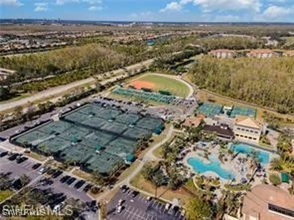 10607 Camarelle Circle Fort Myers FL 33913