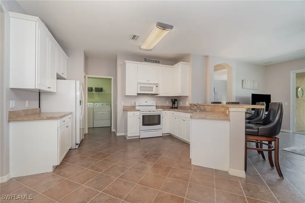 10607 Camarelle Circle Fort Myers FL 33913