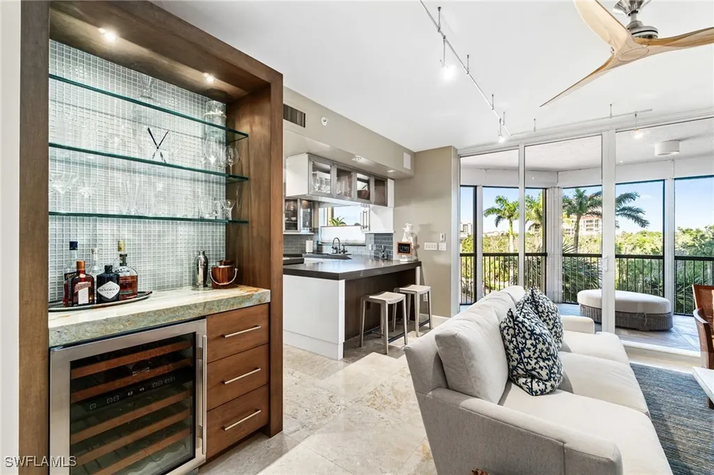 8473 Bay Colony Drive Naples FL 34108