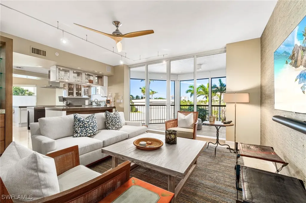 8473 Bay Colony Drive Naples FL 34108