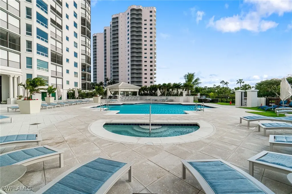 8473 Bay Colony Drive Naples FL 34108