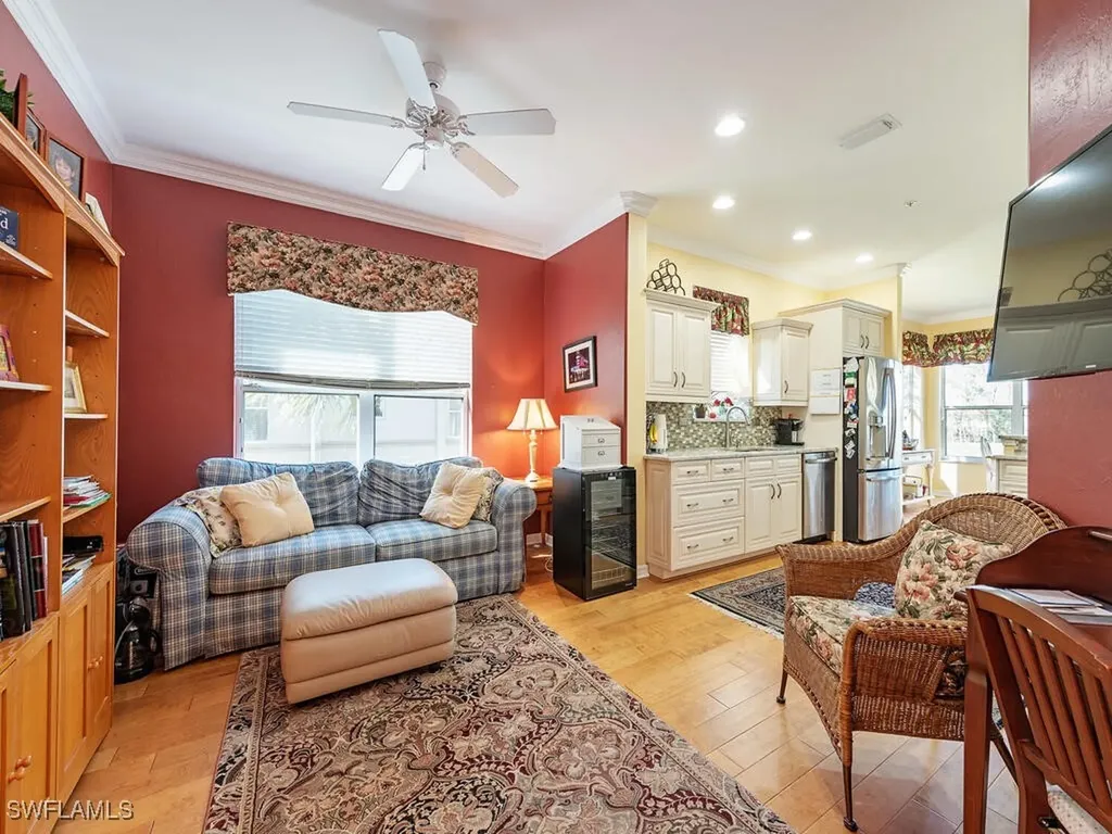 8477 Radcliffe Terrace Naples FL 34120