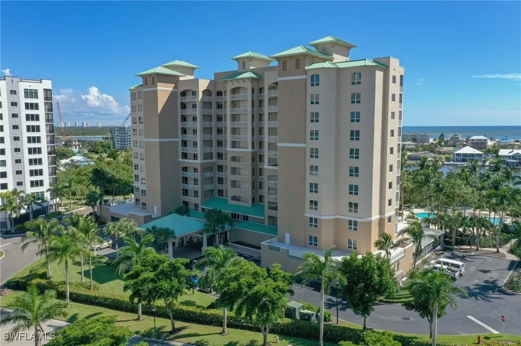 Fort Myers Beach FL, 4182 Bay Beach Lane, Unit 753