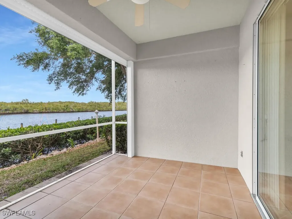 242 Newport Drive Naples FL 34114
