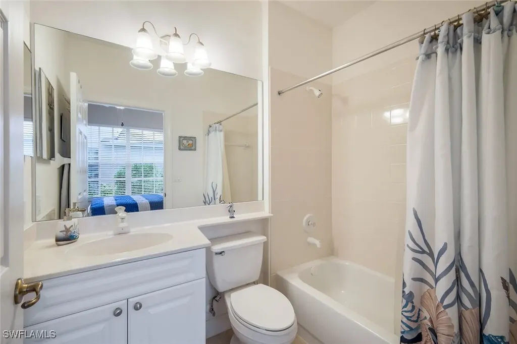 2355 Mont Claire Drive Naples FL 34109