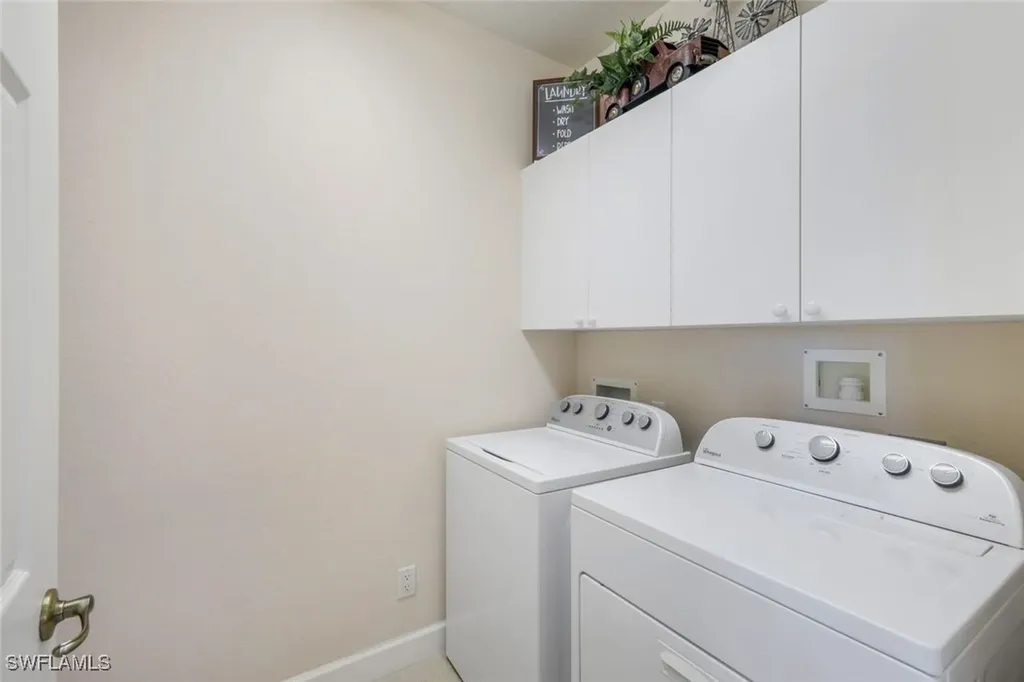 2355 Mont Claire Drive Naples FL 34109