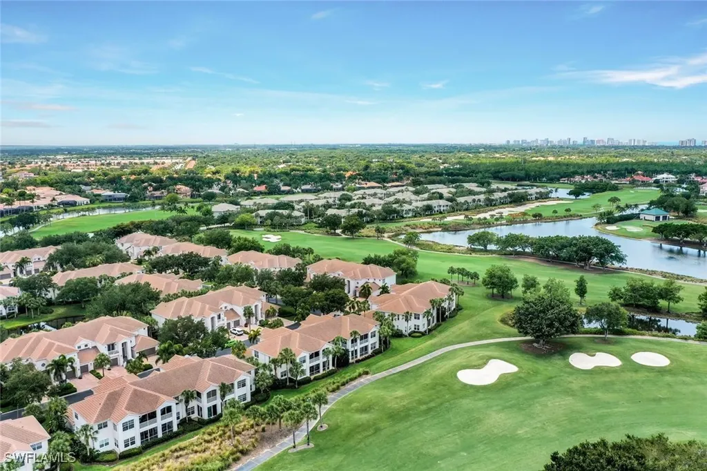 2355 Mont Claire Drive Naples FL 34109