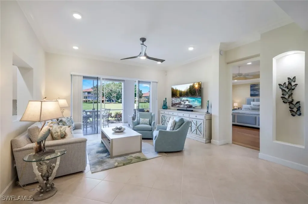 2355 Mont Claire Drive Naples FL 34109