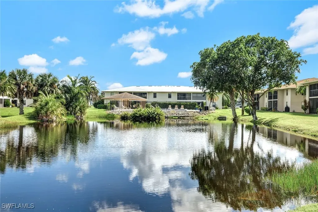 141 Cypress Way E Naples FL 34110