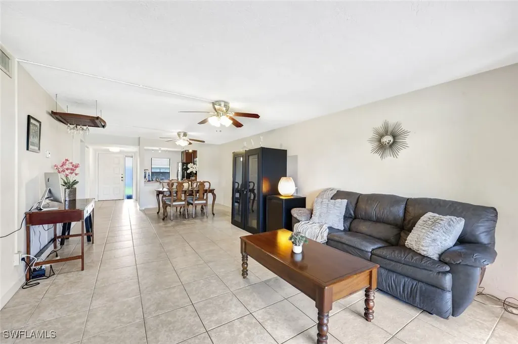 141 Cypress Way E Naples FL 34110