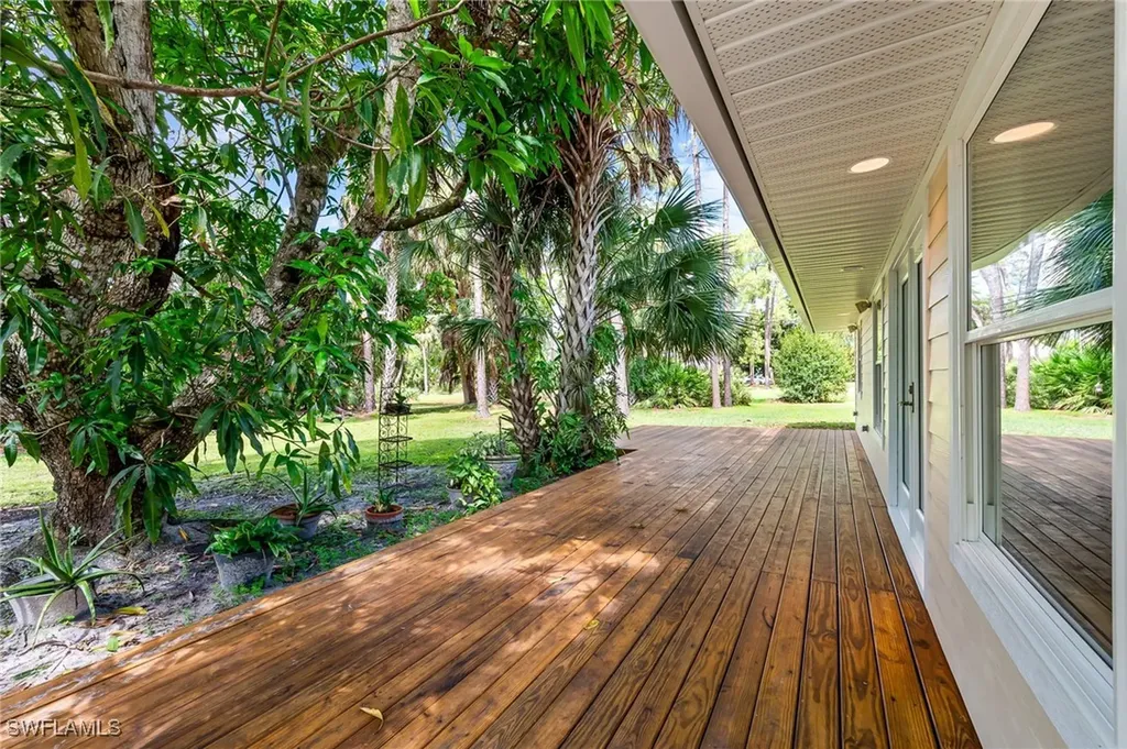 2755 70th Street SW Naples FL 34105