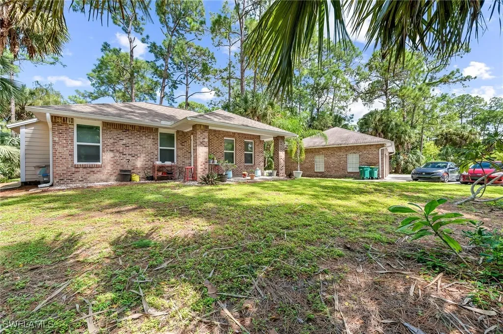 2755 70th Street SW Naples FL 34105