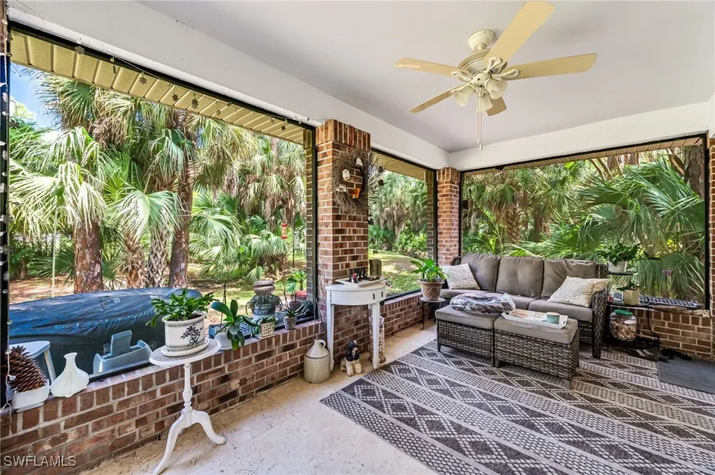 2755 70th Street SW Naples FL 34105