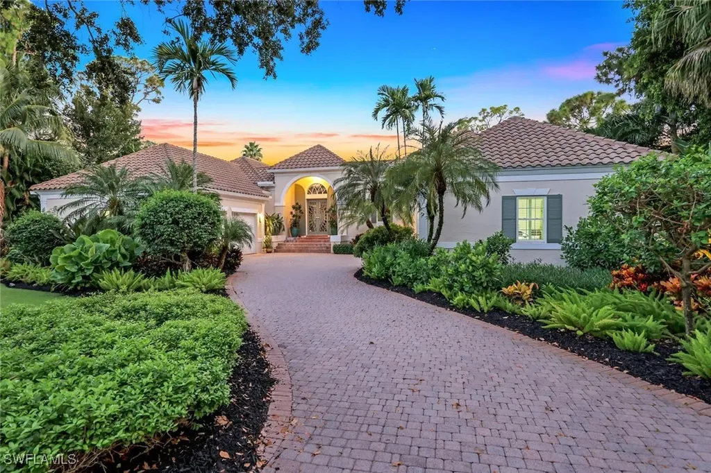 27281 Lakeway Court Bonita Springs FL 34134