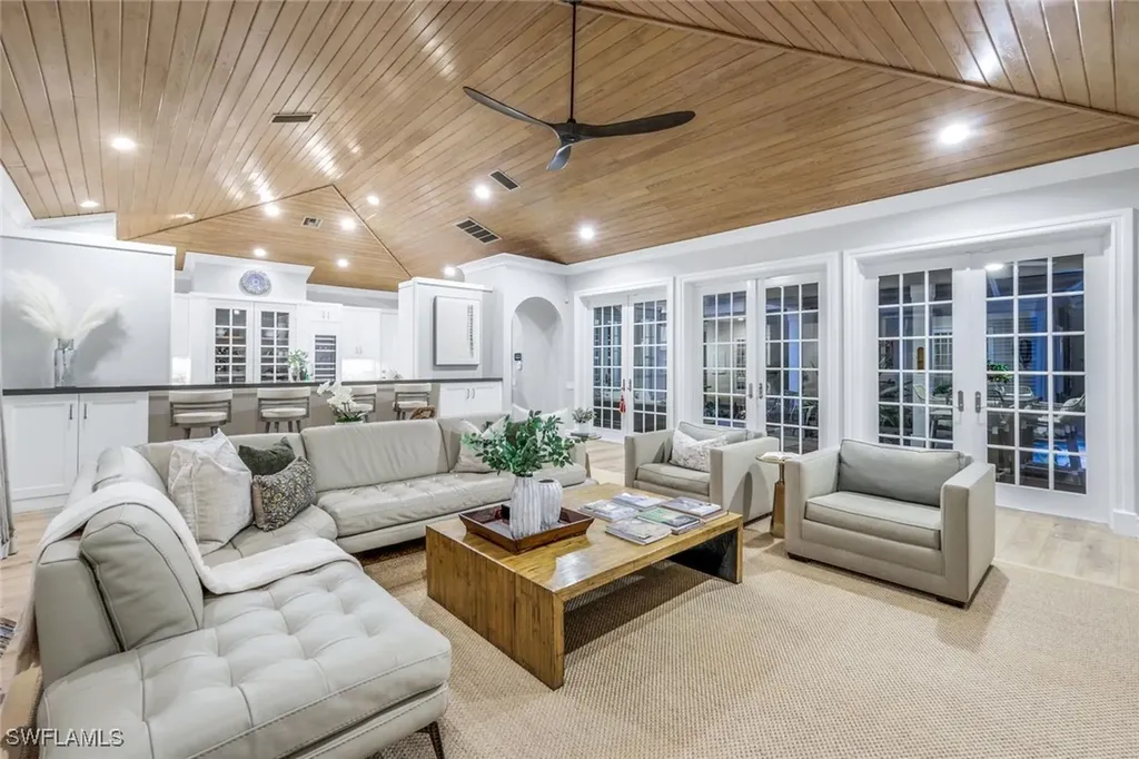 27281 Lakeway Court Bonita Springs FL 34134